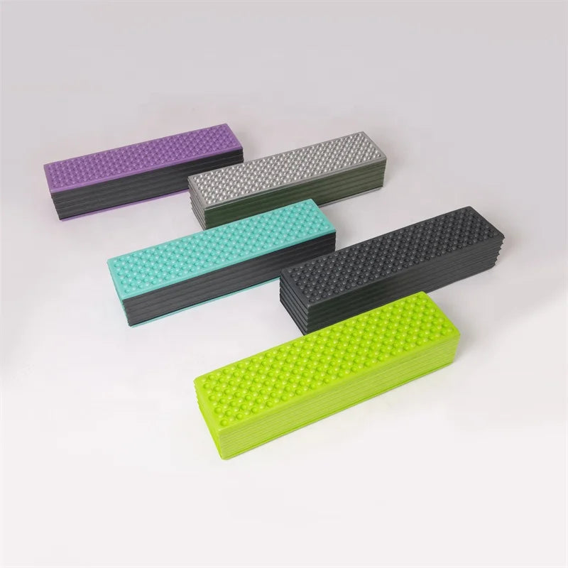 Outdoor Soft Egg Crate Tent Folded Travel Pad IXPE Durable Sleeping Mat Odorless Foam Camping Mattress Seat Mat for Hike