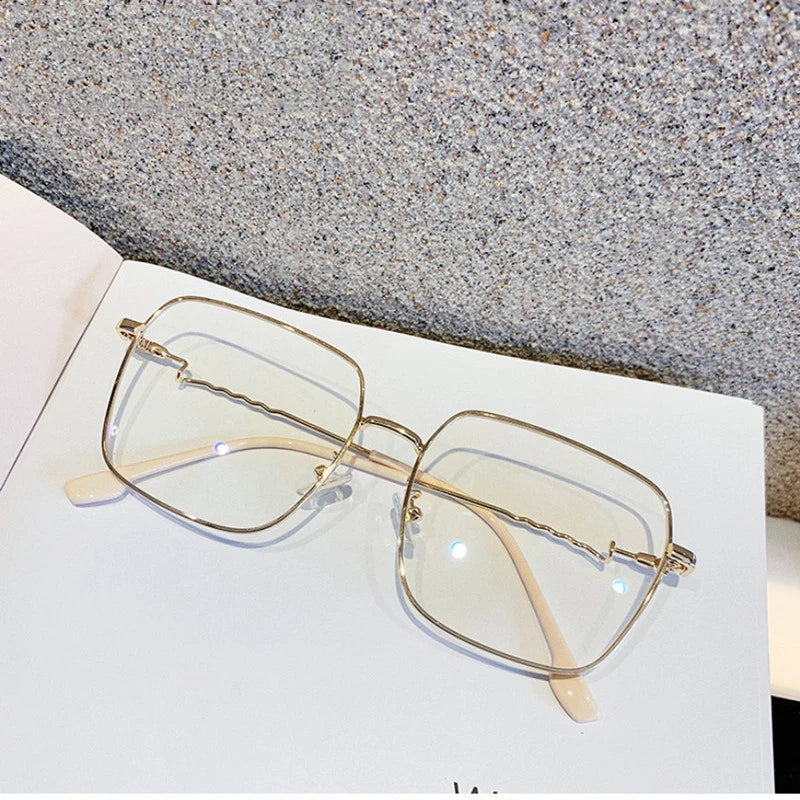 Square Big Eye Glasses Frames for Women Wave Bent Glasses Frames Optical Frames Glasses
