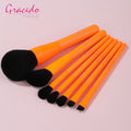 Gracedo 7-Piece Professional Makeup Brush Set Synthetic Hair Wood Handle Black Bristles Orange Tube Luxury for Face Concealer