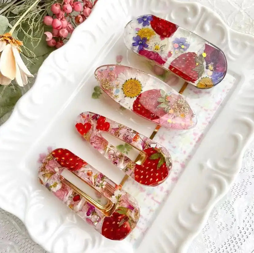 Strawberry Dry Flower Hair Clip for Women Girls Real Flower Hairpin Headdress Embossed Hairpin