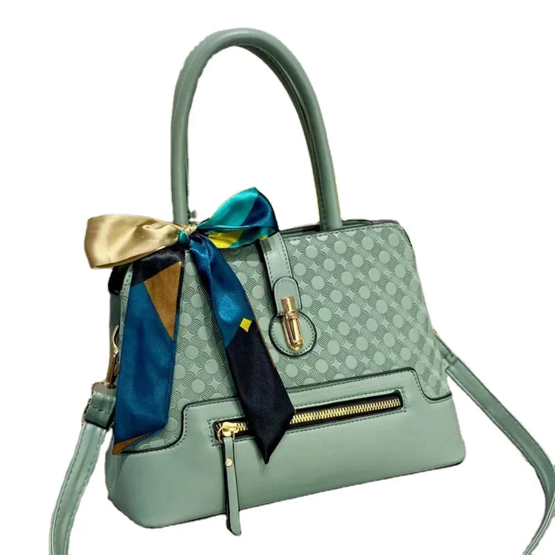 New Womens Bags 2022 Comfortable and Beautiful Handbags Handbag Large and Light Capacity Hand Bag Handbag15828