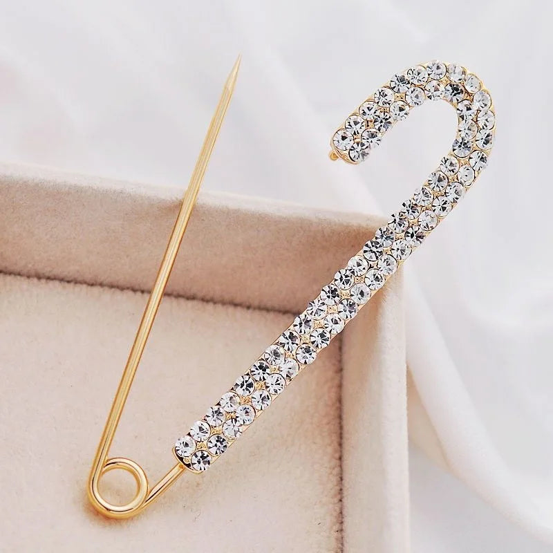 Simple Luxury Cute Alloy Rhinestone Pins for Pants Waist Adjustment Women Cardigan Scarf Shawl Safety Brooches Jewelry(KBL099)