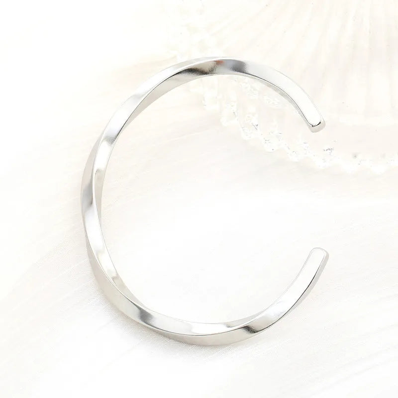 Manufacturer Direct Foreign Trade C Open Bracelet Twisted Stainless Steel Bracelet Women