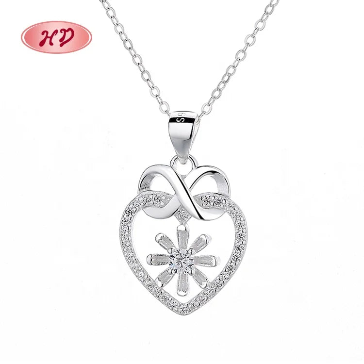 Women Accessories Jewelry Love Heart Cubic Zirconia Silver Custom Pendant Necklaces for Women