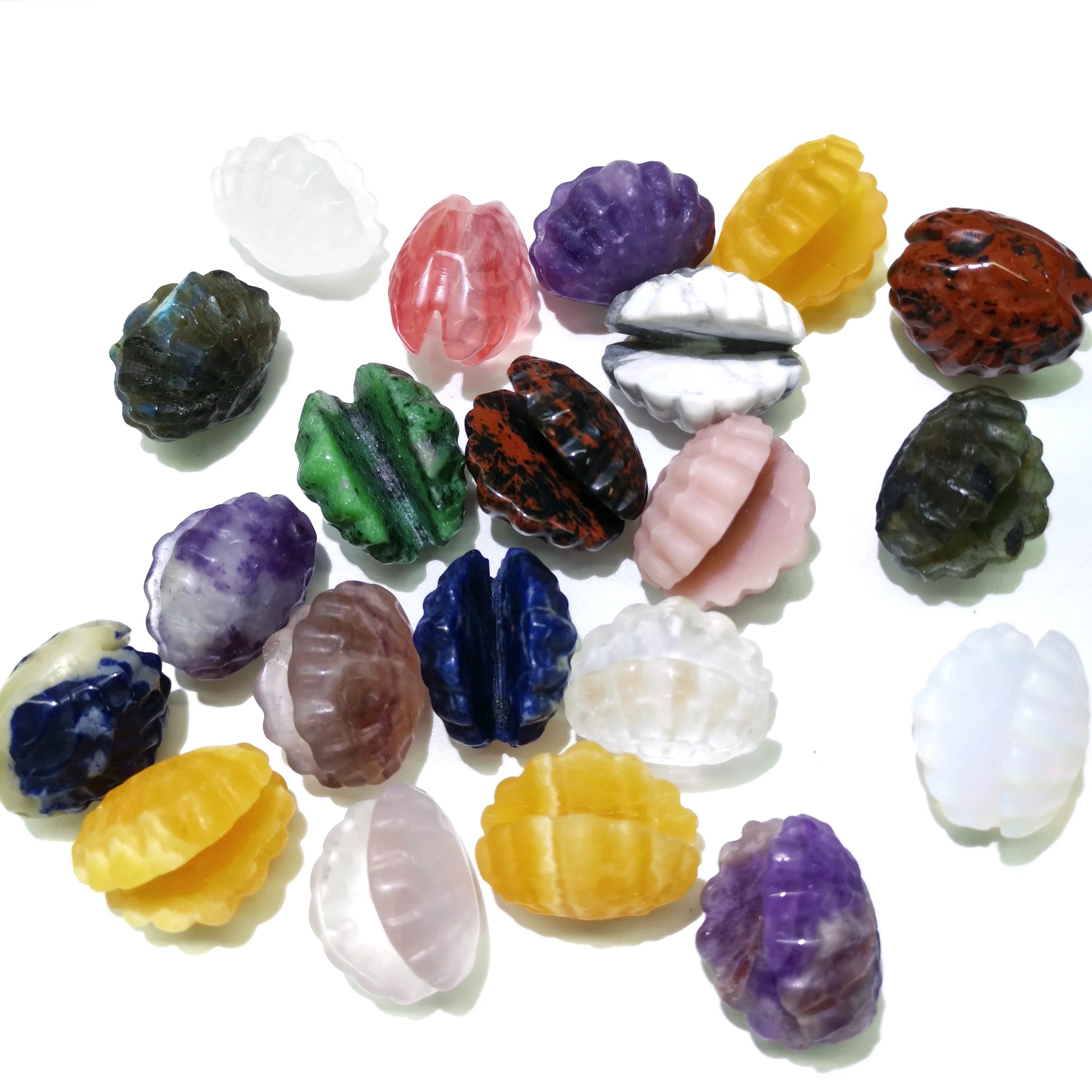 Wholesale 30 mm Mini Shell Crystal Crafts Handmade Animal Crafts Cute Shell Carving for Home Decoration
