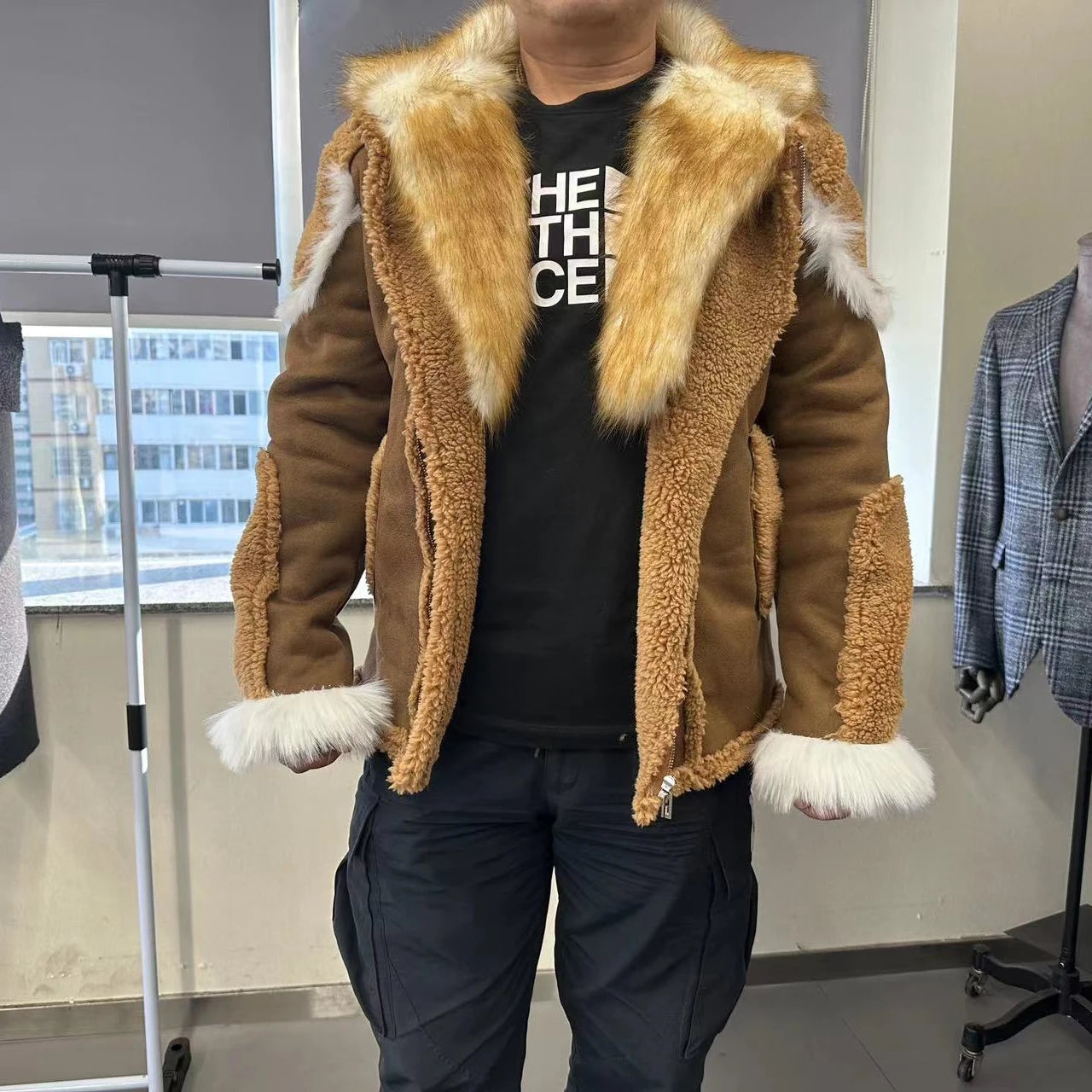 2026 New Design Mens Faux  Fur Coat Big Hairy Collar Zipper