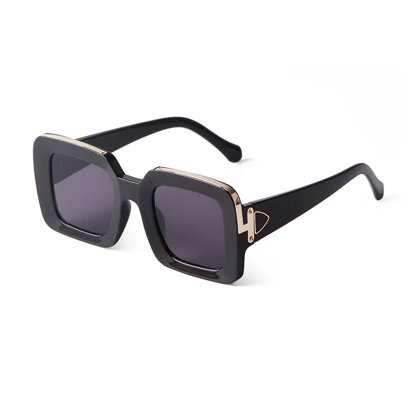 STORY STY86576W 2024 New Big Frame Sunglasses Stylish Luxury Modern Gold Metal Decor Vintage Square Shades Sun Glasses Women