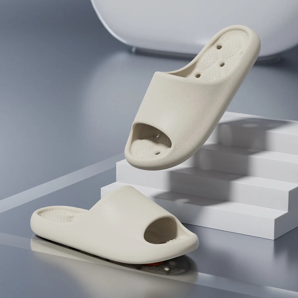 U-HOME New Latest Fashion Home House Women Custom Hotel Slipper Thick Foot Massage EVA Bath Slippers
