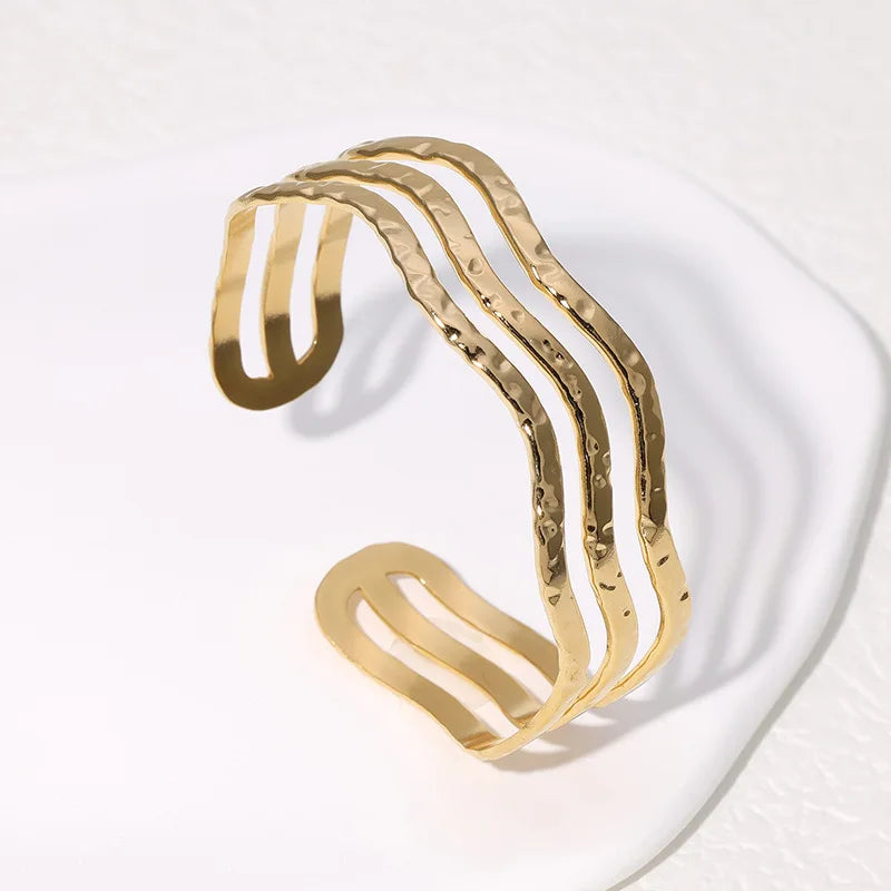 Beimai OEM Bangle Simple Wave Shape 18K Gold Plated Stainless Steel Women's Open Bangle