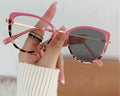 New Trendy Color-Changing Anti-Blue Light Phototropy Glasses Fashion Cat Eye Glasses Frames Glass Frames Optical Eyewear
