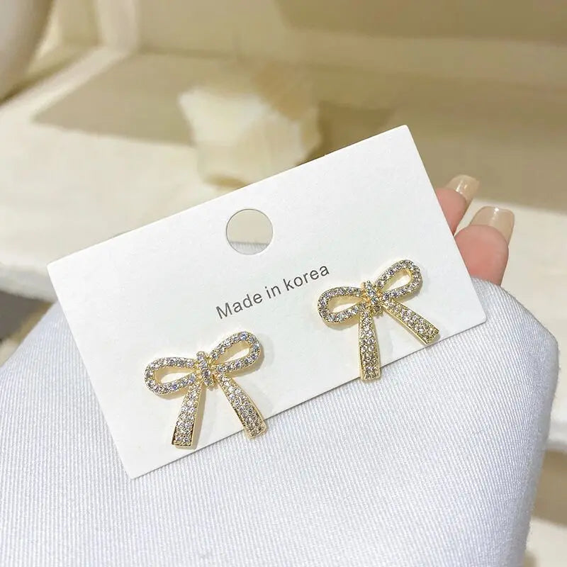 SC Wholesale Fashion Blink Zircon Earrings Korean Bowknot Jewelry Earrings Trendy Gold Silver Bow Stud Earrings for Teen Girls