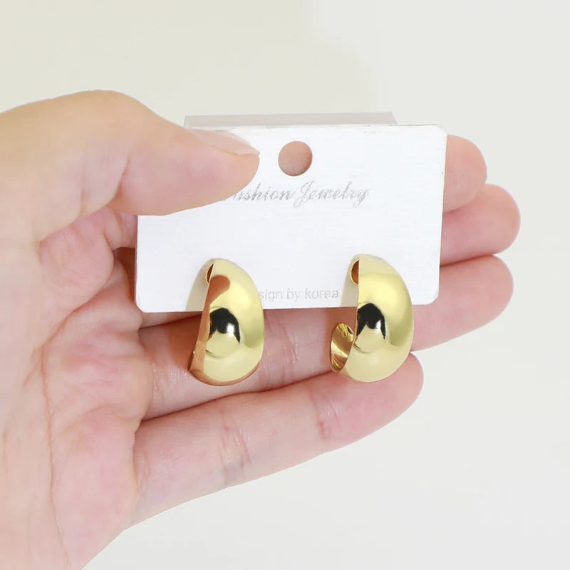 20mm Thick Gold Hoop Earrings for Women Korea Style Semicircle Hollow Chunky Gold with Pearl Diamond Copper Jewelry for Party