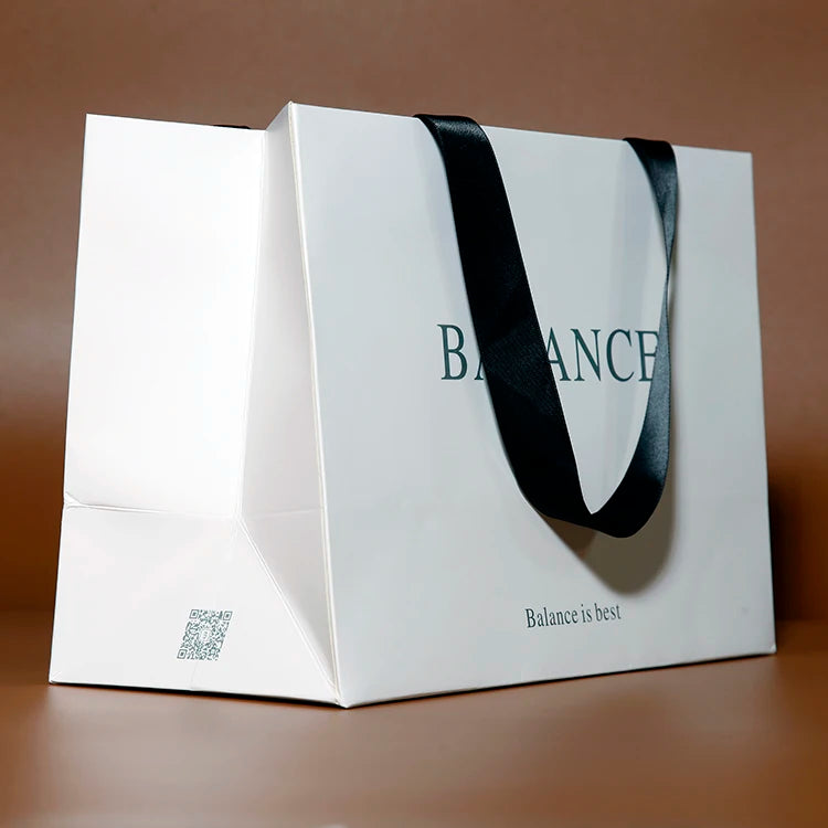 Custom Printed Brand Logo Luxury Foldable Shopping Clothes Kraft Paper Bag Black Recyclable Tote Bag for Promotions Gift Bag