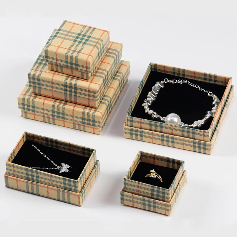 Wholesale Custom Logo Luxury Lid and Base Jewelry Gift Packaging Box With Striped Pattern