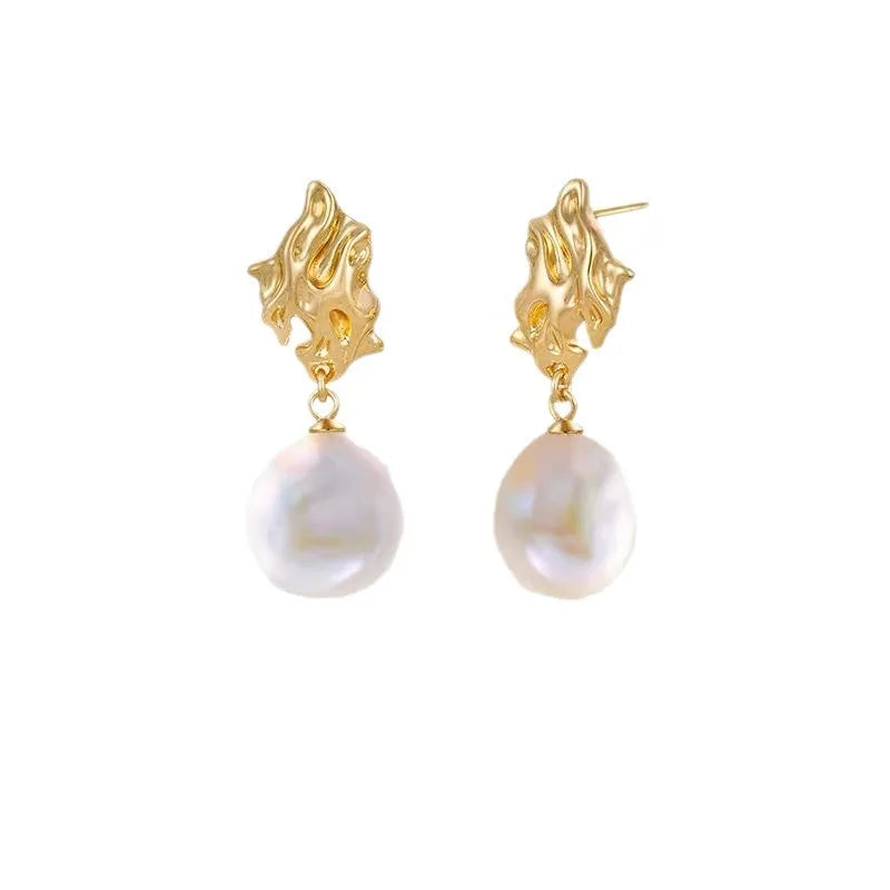 Vintage Style Baroque Earrings Maillard Irregular Temperament High-grade Sense of Natural Freshwater Pearl Earrings