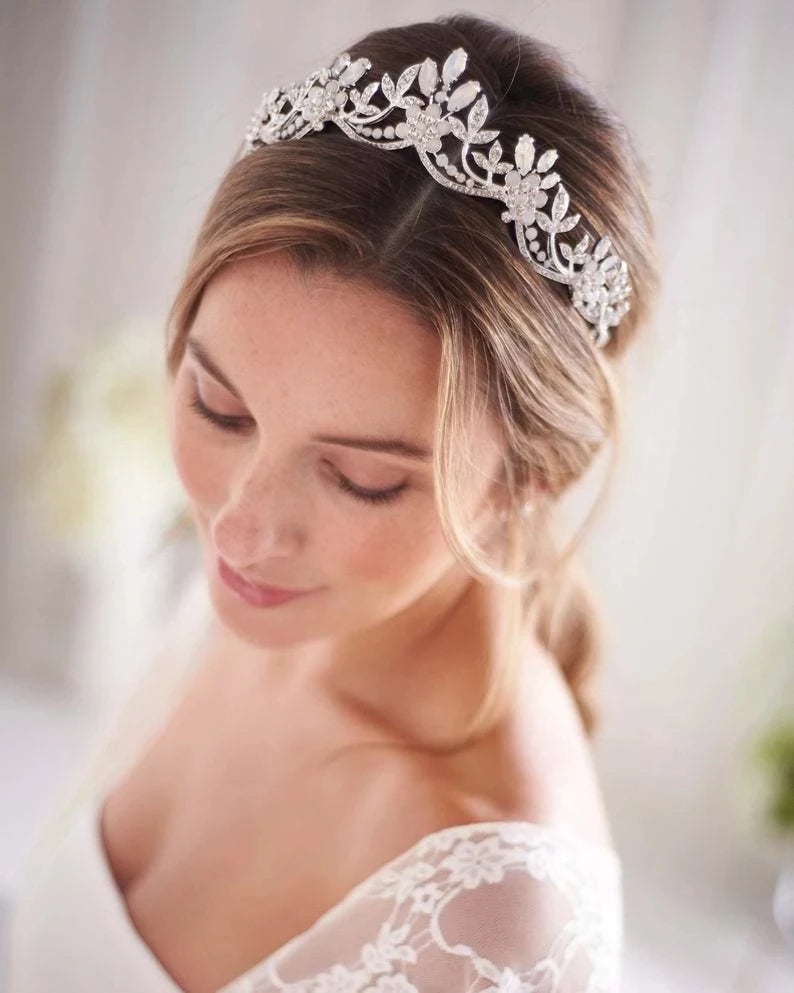 Wedding Crown Tiara Crystal Flower Headband for Bridal Crown Tiara for Girls Women Birthday Gift