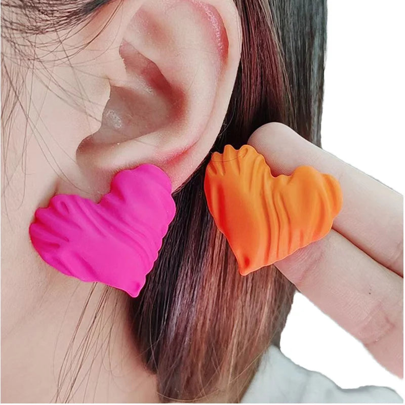 Candy Color Acrylic Heart Shaped Simple Fashion Stud Earrings for Women Exquisite Jewelry Accessories for Students Girlfriends