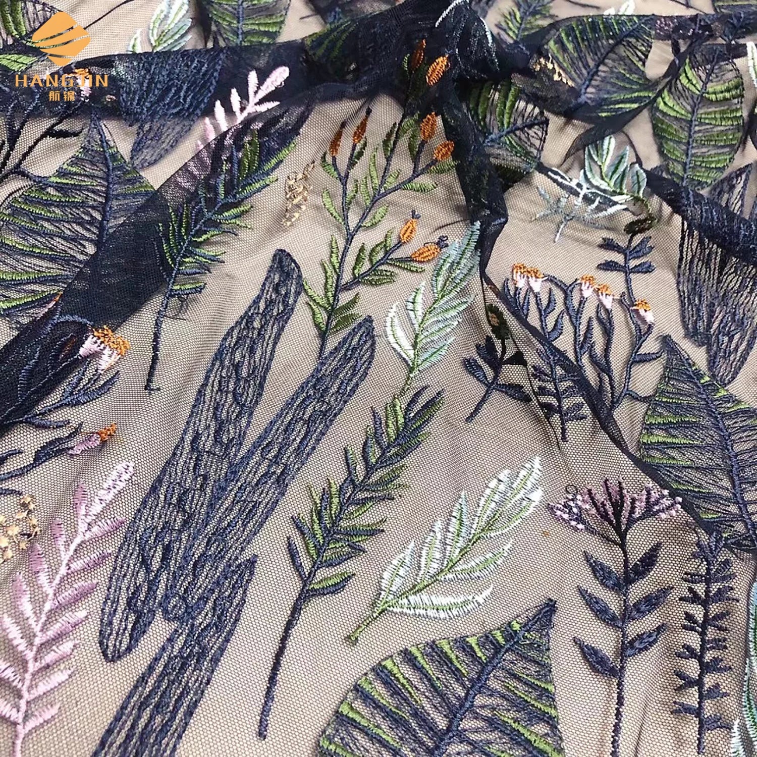 Wholesale Price Fashion 3D Mesh Embroidery Floral Lace Fabric Polyester Embroidered Tulle Fabric for Women Dresses