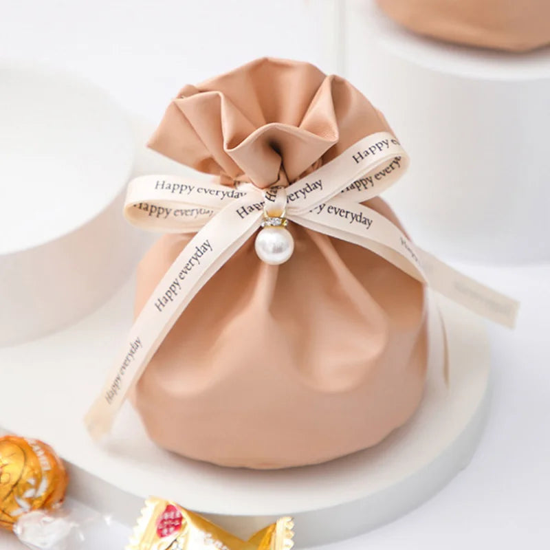 Small Wedding Candy Box New Creative Gift Candy Bags  PU Leather Gift Handbag for Birthday Party Supplies