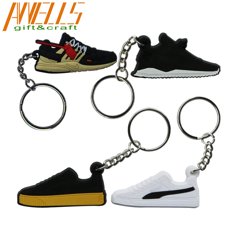 Women/Men Cute Cartoon PVC Figure Keychain Rubber Keyring Accessory & Pendant Gift Carabiner & Promotional Keychains