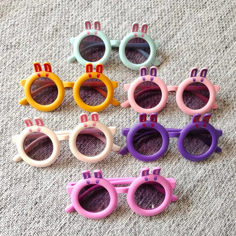 2023 Kids Sunglasses Cute Children Sun Glasses with White Red Blue Frames Wholesale Summer Candy Colors PC Material