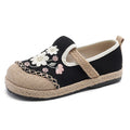 Women's New Round Toe Embroidered Retro Casual Shoes Comfortable Soft Bottom Ladies Flat Shoes Convenient Ladies Walking Shoes