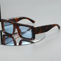 Outdoor Cool Large Trendy Thick Metal Hinge Sunglasses Men Square Flat Top Rectangle Multi Colors Snowflake Wide Legs Sunglasses