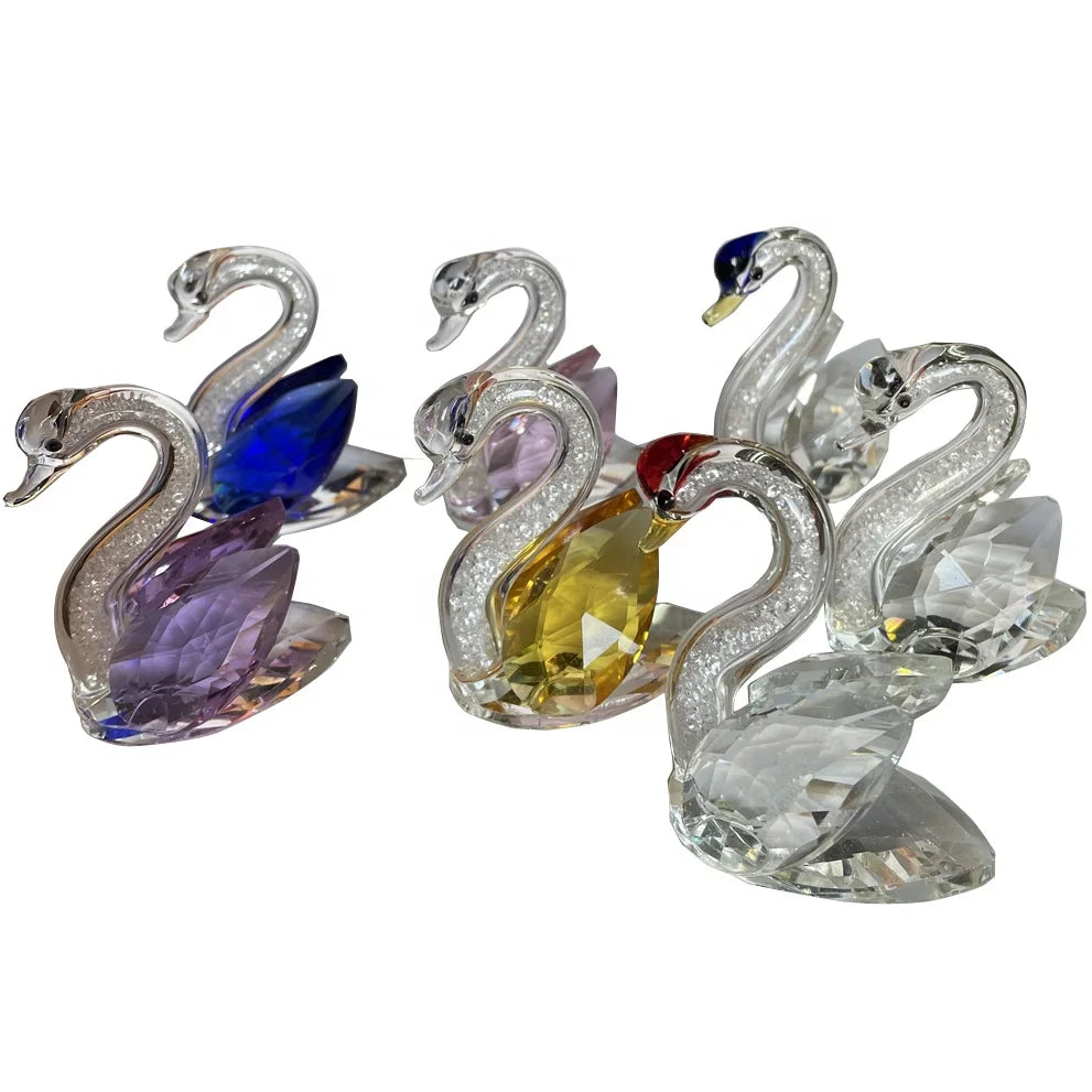 Elegant Mini Crystal Swan Figurines Wedding Animal Souvenir Decorations with Diamond Art Glass Crafted Wedding Gifts