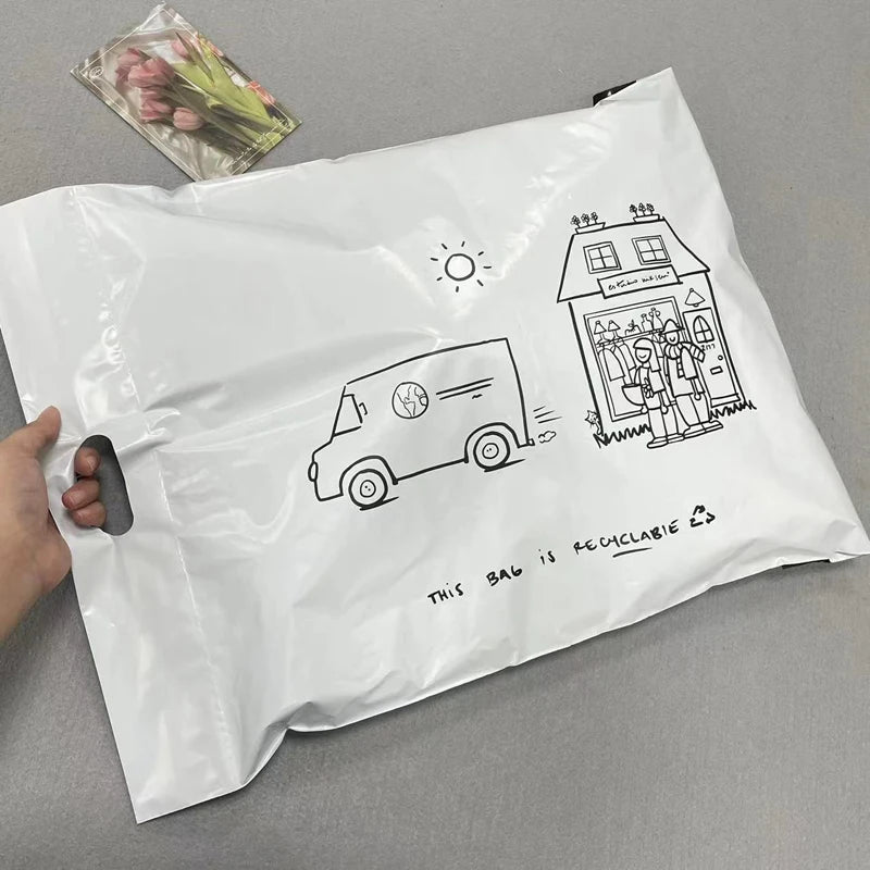 Guangzhou Wholesale Packaging Plastic Mailing Mail Bags Custom Logo White Clothes Poly Shipping Bags With Handle