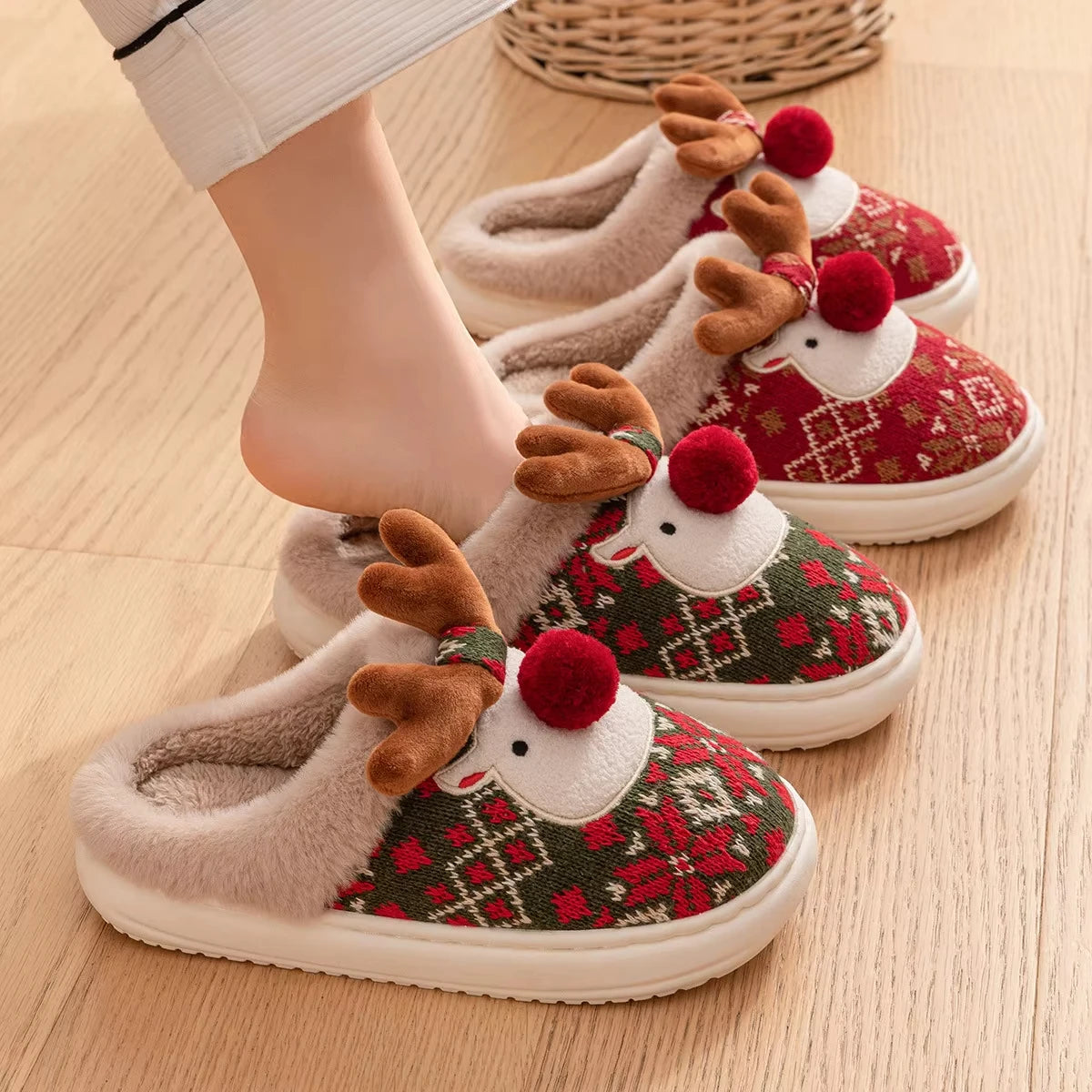 Custom Elk Santa Claus Slipper Ladies Winter Indoor Fuzzy Happy Slides Warm Furry Home House Cute Christmas Bedroom Slippers
