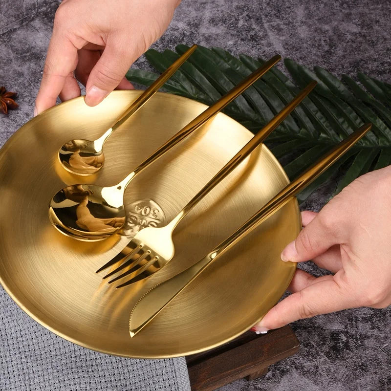 4 Piece Gold Silverware Set Nordic Style Commercial Stainless Steel Flatware Portuguese Cutlery Set for Restaurant and Home