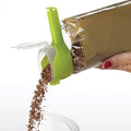 Plastic PP Eco-Friendly Seal and Pour Bag Clip with Measuring Cup and Pour Spouts for Food Storage