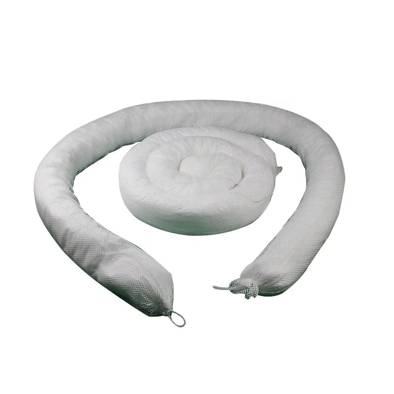 Water Floating Oil Absorbent Booms in Case of Spills
