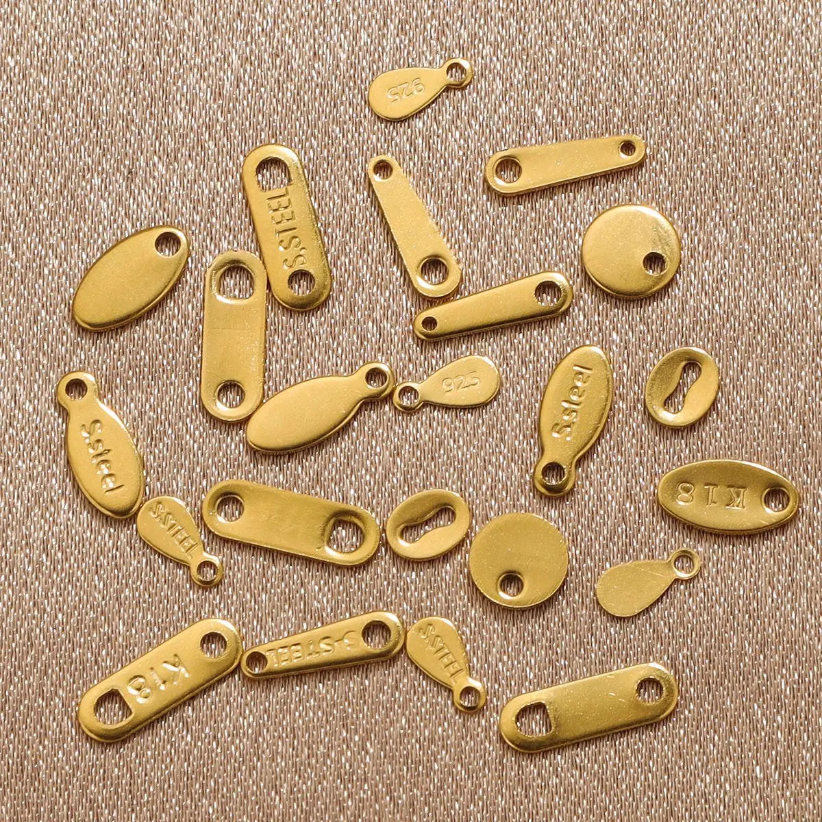 Wholesale Diy Engraved 18K Gold Plated Stainless Steel Charms Chain Tail End Jewelry Tags With Logo Custom