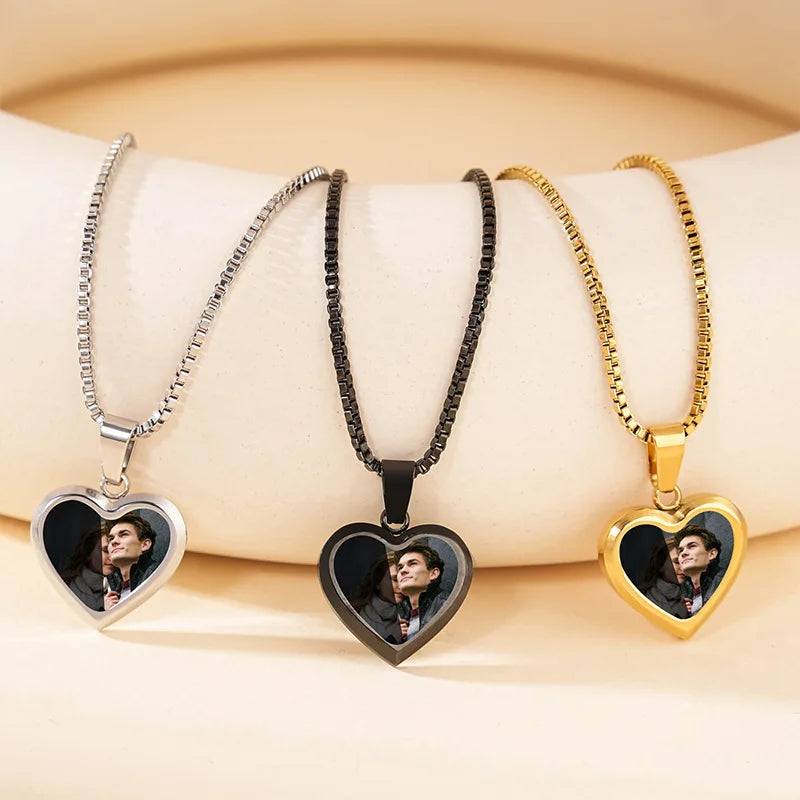 Creative Temperature Change 18K Gold Plated Photos Can Be Thermochromic Love Stainless Steel Pendant Necklace