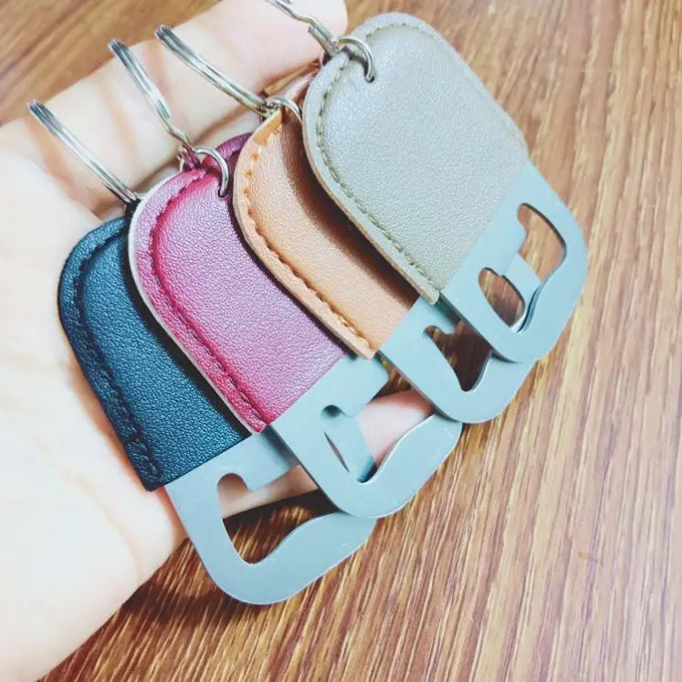 Wholesale Custom Portable PU Leather Beer Bottle Opener Metal Keychain Personalized KeyRing Leather Bottle Opener Accessories