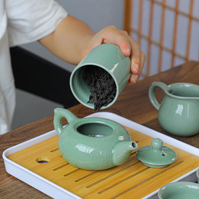 Custom Logo Chinese Tea Travel Ceramic Matte Travel Tea Set Cultural and Creative Portable Kung Fu Teacup Cups Set Chinese Tang