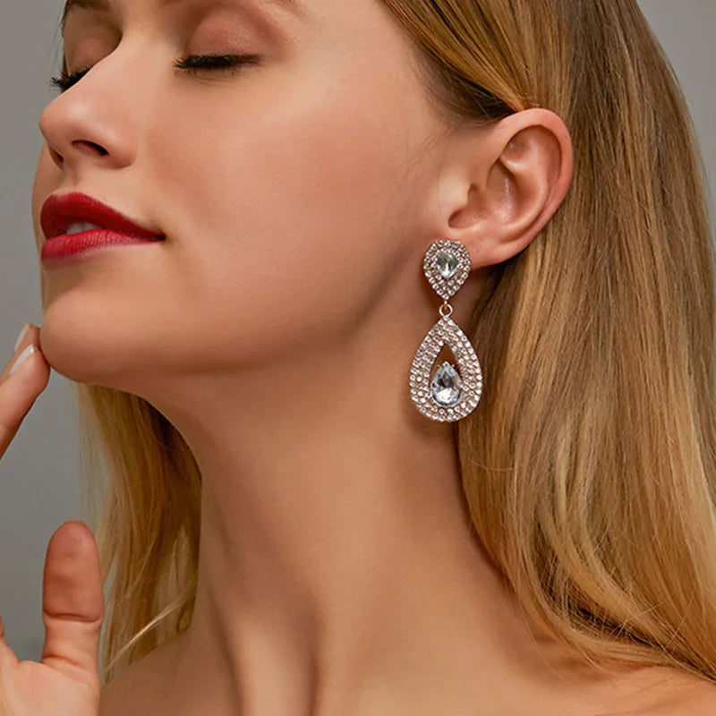 Wholesale Fashion Trendy Bling Bling Crystal Tea Drop Earrings