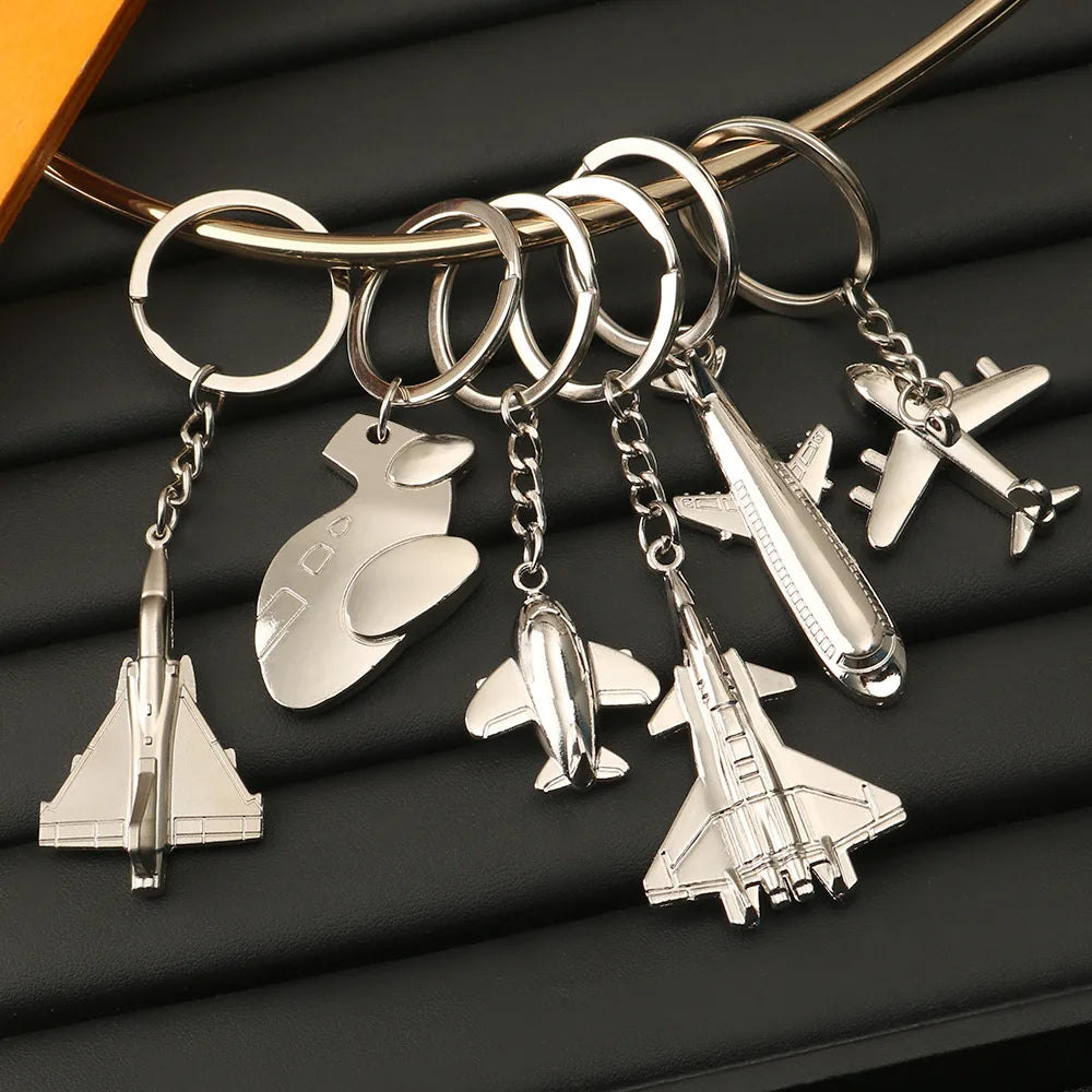 YL Antique Vintage 3D Aircraft Keychain Wholesale Metal Plane Keychain Alloy Zinc Enamel Multiple Styles Airplane Souvenir