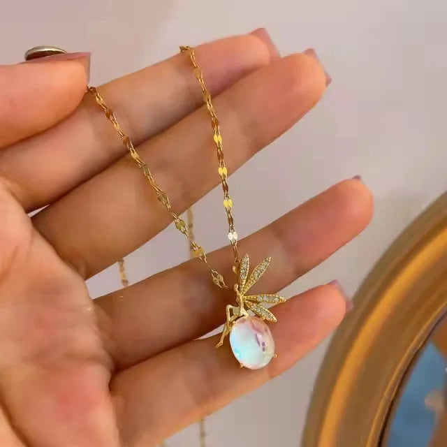 Temperament Elegant Delicate Color Crystal Genie Pendant for Girls Modern Stylish Stainless Steel Necklace for Women