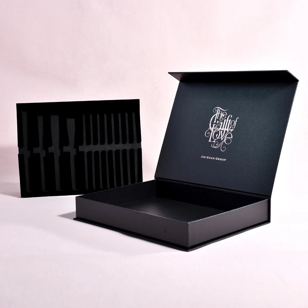 Custom Logo Packaging Closure Gift Boxes Matt Black Luxury Packing Cardboard Magnetic Gift Box Rigid Boxes Paperboard Recyclable