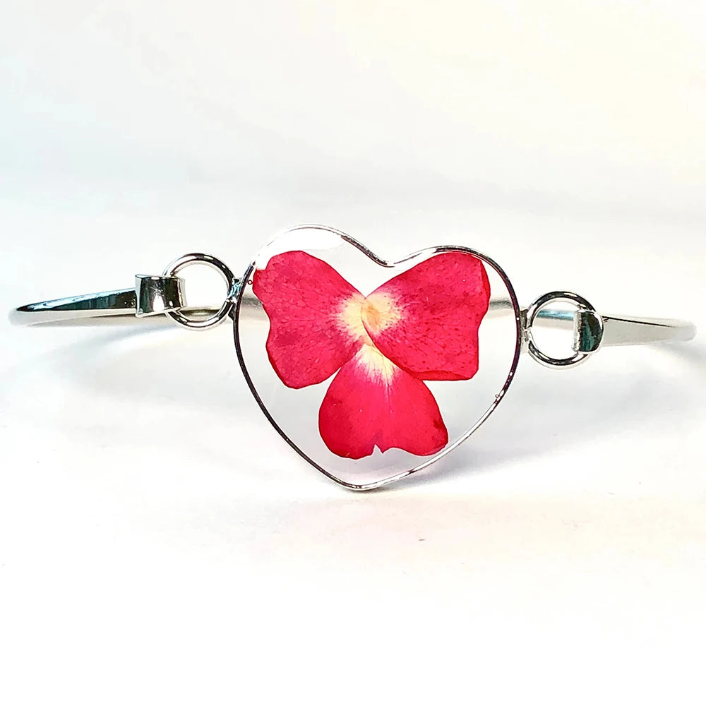 Red Rose Bracelets for Women Girls Clover Shape Rose Petal Dried Flower Bracelets Custom Romantic Rose Jewelry for Mom Wife