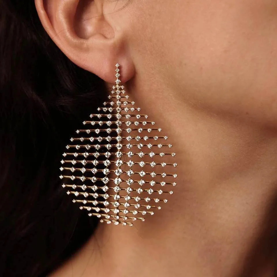 2022 New Personality Exaggerated Geometric Earring Diamond Studded Hollow Water Drop Zircon Earring