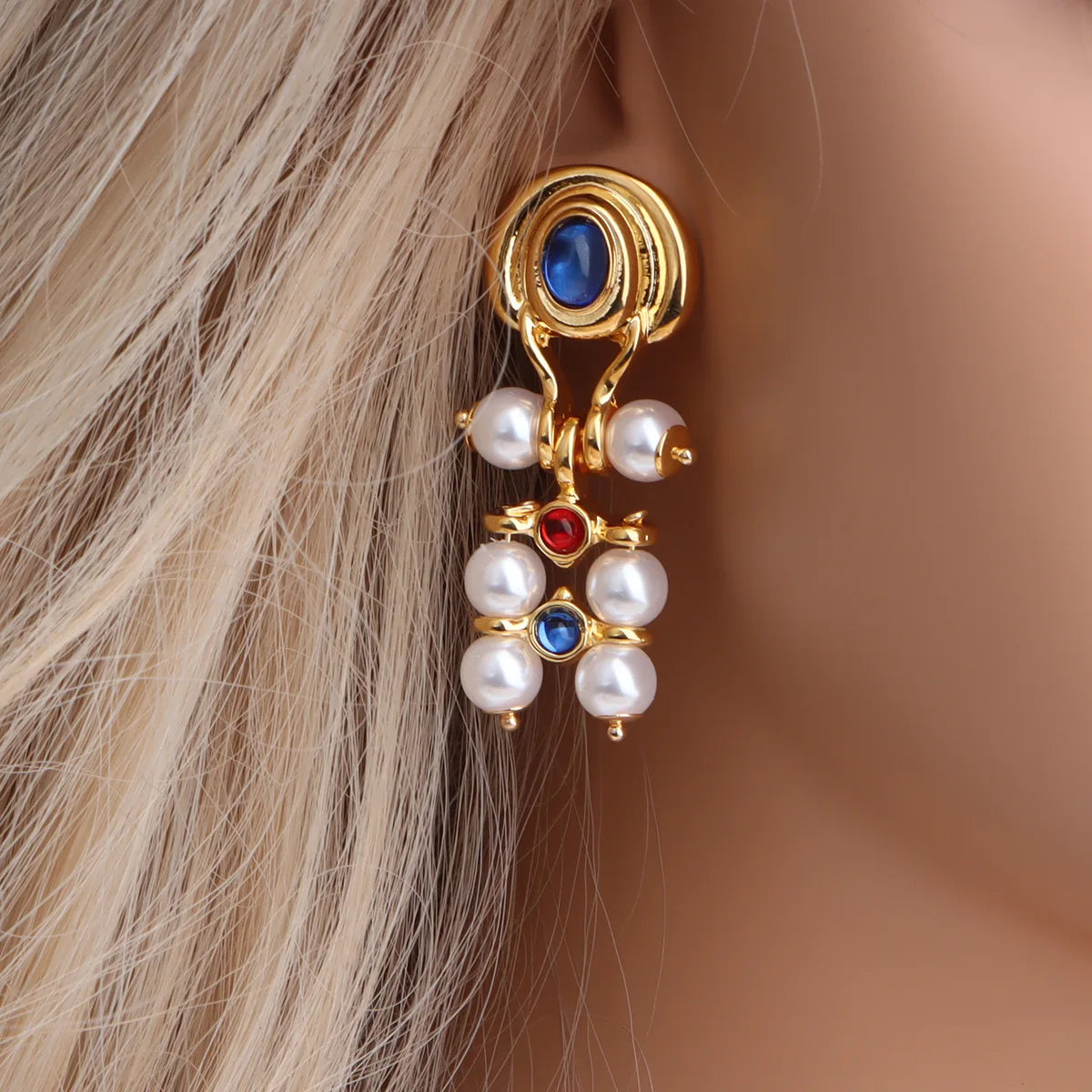 Medieval Court Style Gold Plated Tassel Pearl Earrings Vintage Rhinestone Crystal Baroque Pearl Geometric Stud Earrings