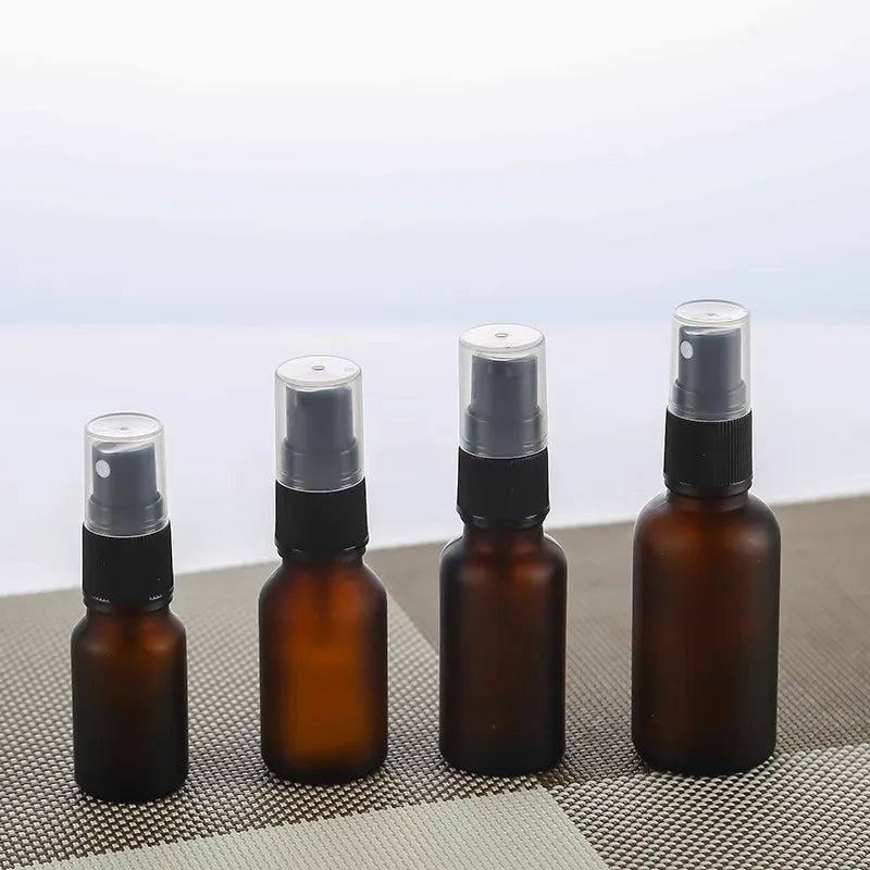 5ml to 100ml Essential Oil Mist Spray Bottles Amber Glass with Pump Sealer