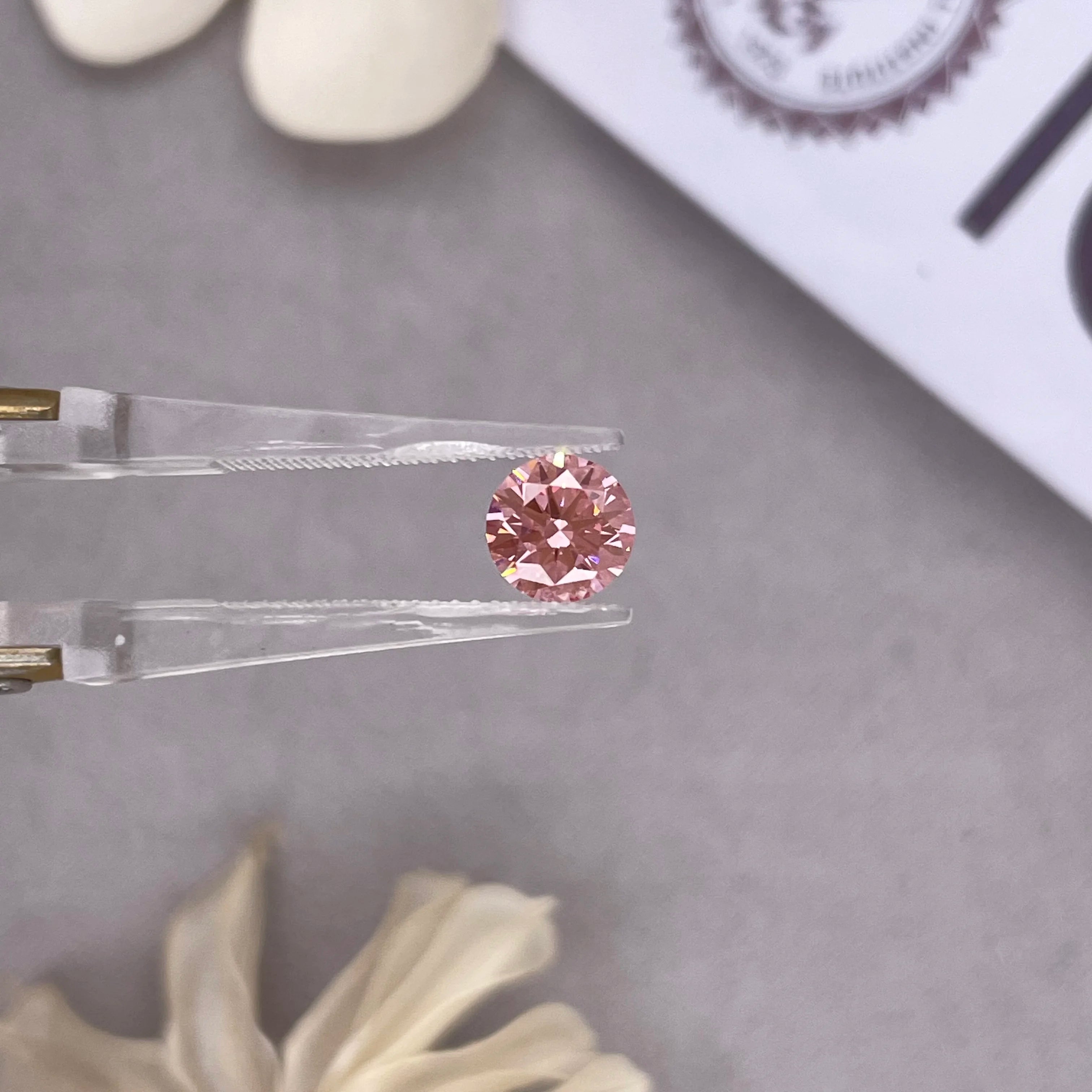 1 Carat Fancy Vivid Pink Round Cut VVS2 CVD Hpht Diamond Starsgem Synthetic Lab Diamond IGI Certificate  Lab Grown Diamond