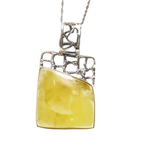 Natural Baltic Sea without optimized white flower beeswax pendant Vintage Style Jewelry