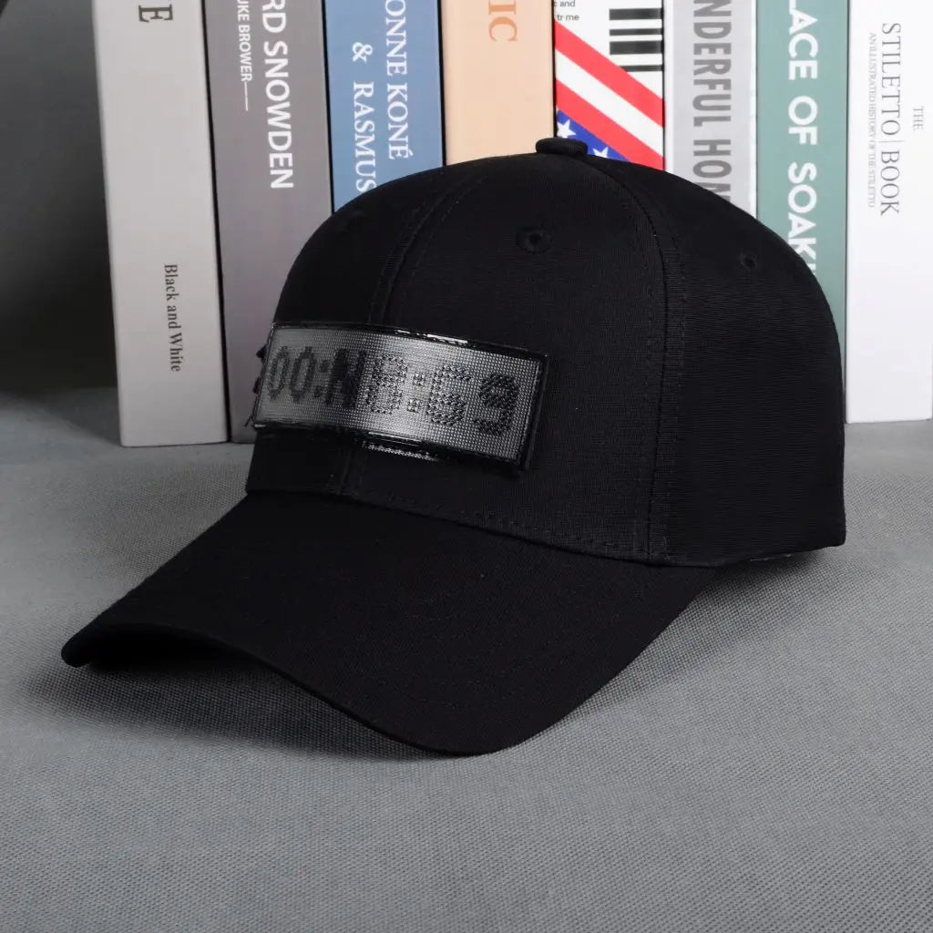 Factory Wholesale Comfortable Printed Fabric Baseball Caps Sporty Letter Fashionable Running Sports Hat for Men Women for