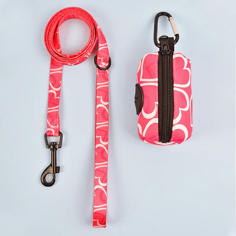 MIDEPET Factory Wholesale Dog Poop Bags Holder Dispenser Standard Heart Print Floral Leash Set Hot Selling Designer Polyester