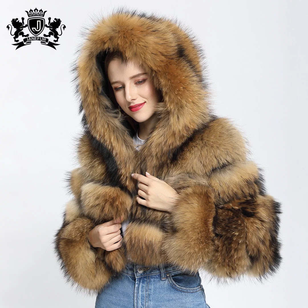 Winter Soft Warm Raccoon Fur Coat Ladies Long Sleeve Natural Fur Jacket Hooded Short Style Real Fur Coat Women